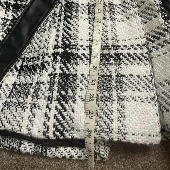 Iz Byer Black and White Trench Coat - Picture 12 of 12